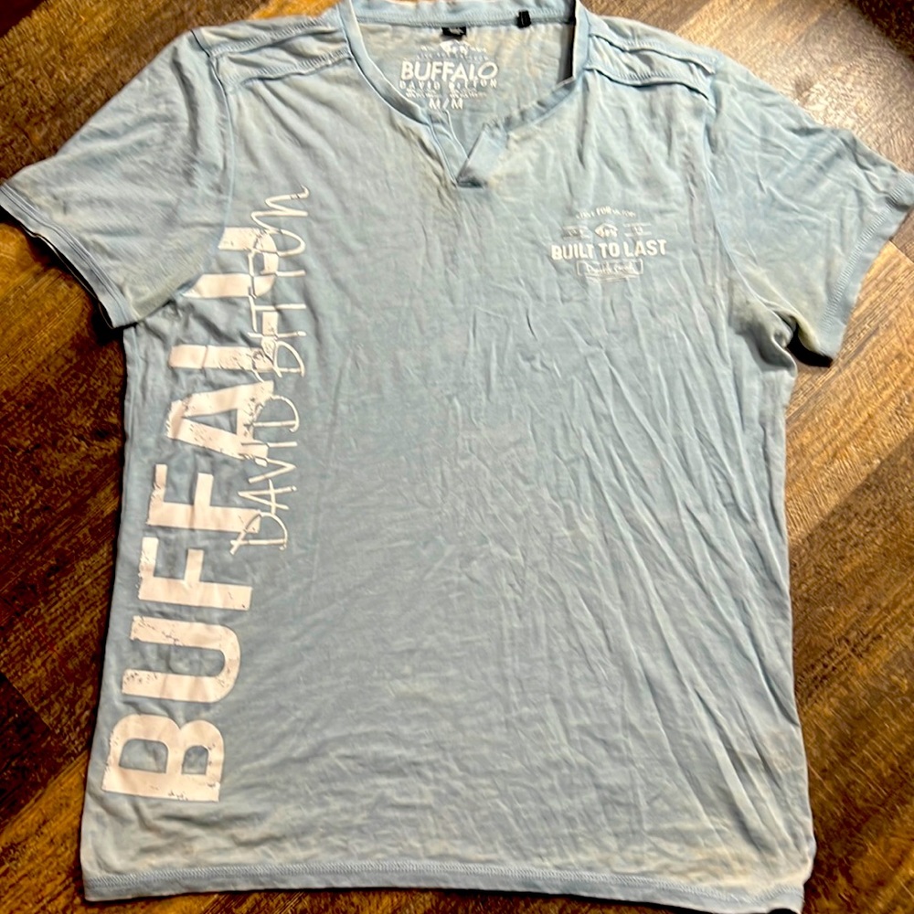 Blue stonewashed mens Buffalo T-shirt size medium